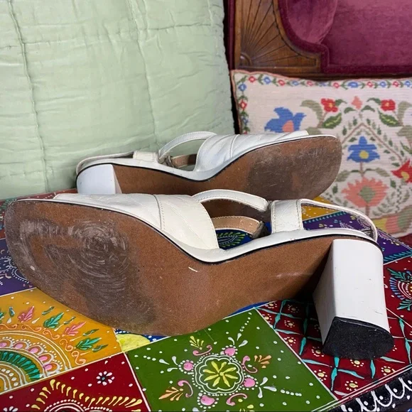 70s Hush Puppies Heels - Picture 6 of 10